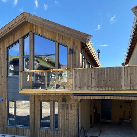 Holiday home Fjelltunet At Kikut, *